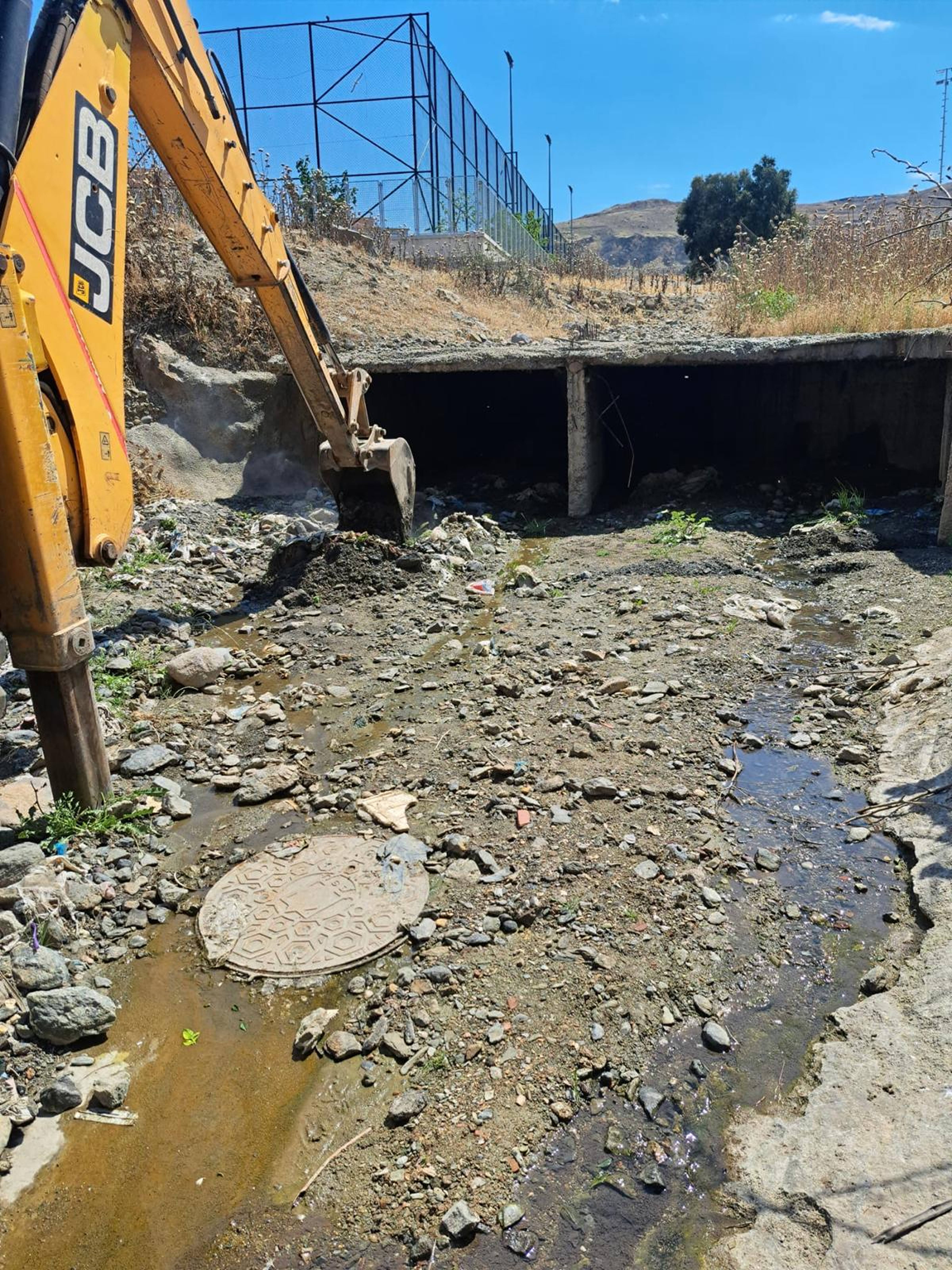 İzmir İli Merkez Kuzey Bölgesi İlçelerinin Mahallelerindeki Galeri Mecra Hatlarının Bakım, Onarım ve Temizliği İşi - Görsel 5